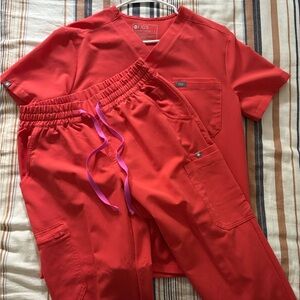 Figs Sunset Drift set top & bottom